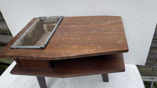Table d'appoint en palissandre des années 60/70 avec jardinière