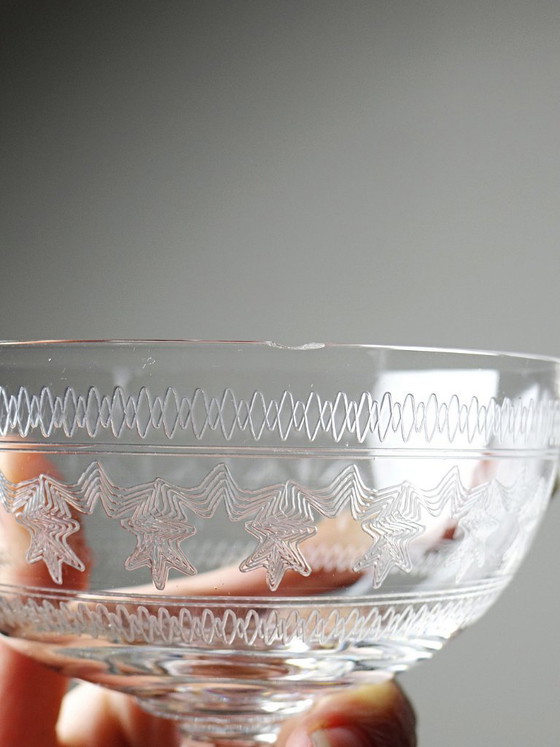 Image 1 of Set of 6 Antique Fine Crystal Champagne Glasses with Engraved Star Design, 19th-20th Century