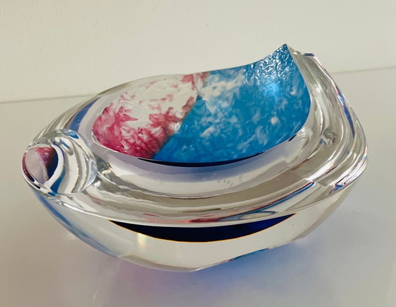 Image 1 of Objeto de vidrio “SWUNG” Único 2,6 kilos