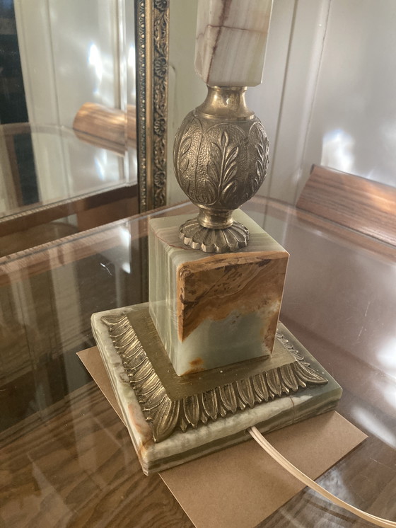 Image 1 of Schöne Vintage Tischlampe, Sammlerstück-grüner Onyx Marmor/Messing Fuß, schöner originele Schirm