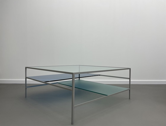 Image 1 of Table basse Figura Tonelli 1998