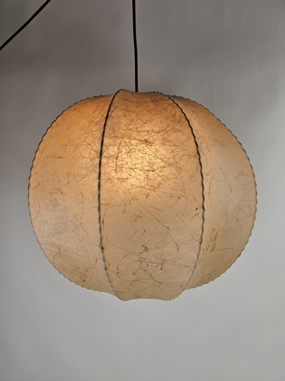 Image 1 of Grande suspension Cocoon avec un magnifique grain d'Italie, 50 cm