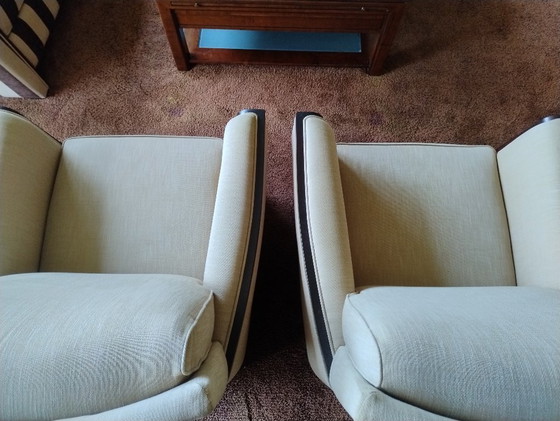 Image 1 of 2 poltrone beige classiche e senza tempo