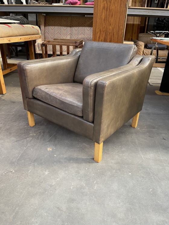 Image 1 of Brauner Ledersessel im skandinavischen Design aus den 1970er Jahren