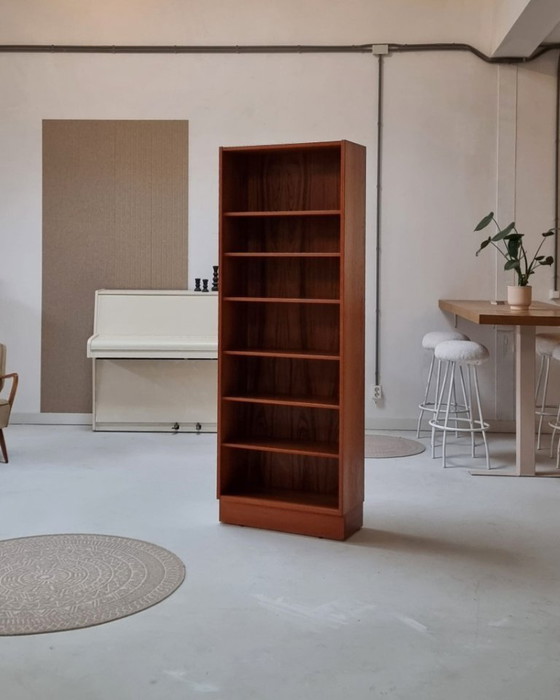 Image 1 of Librería de mediados de siglo