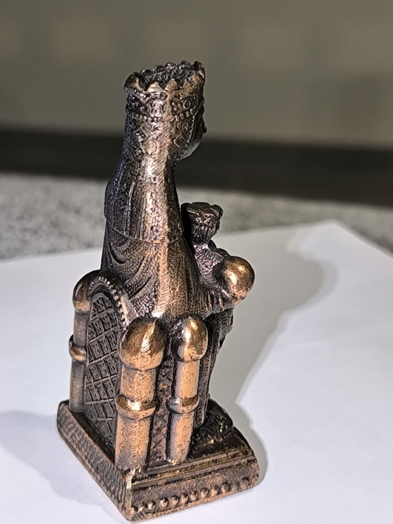 Vierge Noire de Montserrat, Sculptures, Métal (photo 6 sur 10)