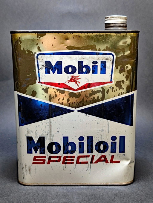 Vintage "Mobiloil Special" oil can, 1960s