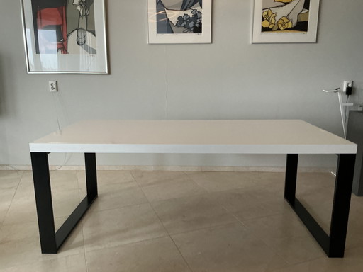 Dining table Arlu (Dintra Design Alkmaar)