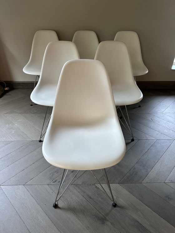 Image 1 of 6x Vitra Eames Dsr Chairs