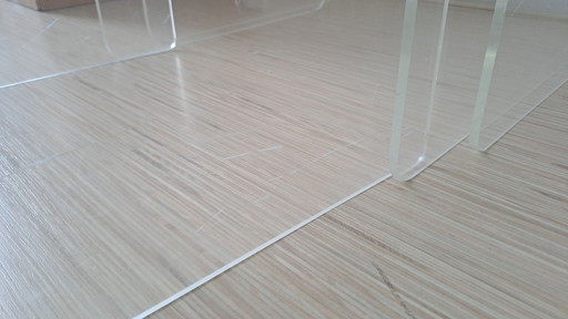 Mimiset Plexiglass vintage nesting tables