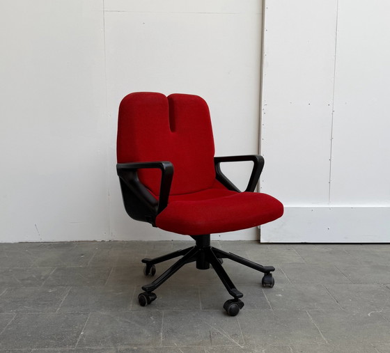Tecno Armchair By Giorgetto Giugiaro Model P55, Italy, 1980s, Office chairs, Metal, Plastic, Black (photo 2 of 15)