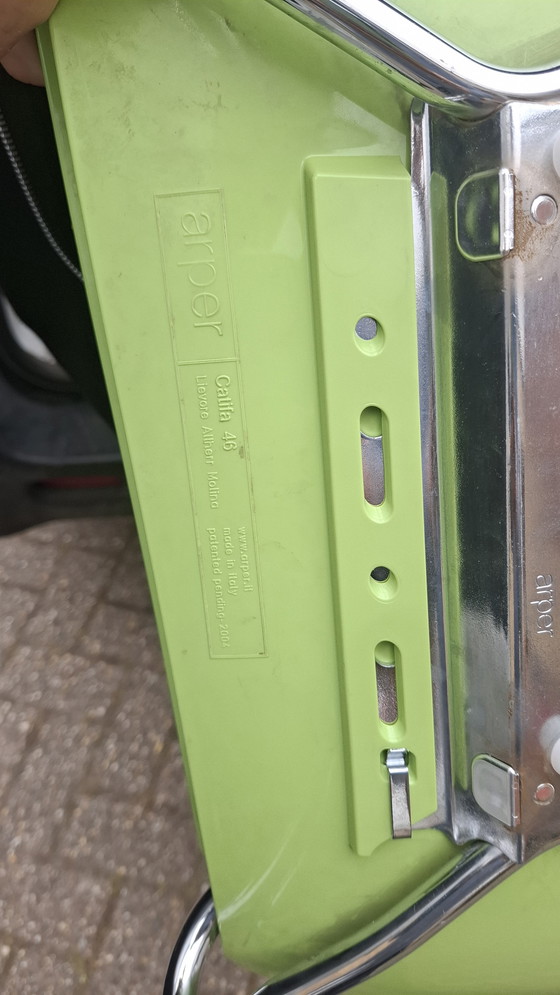 Image 1 of 6x Arper Catifa 46 designer chairs | Green/White | Stackable & modern