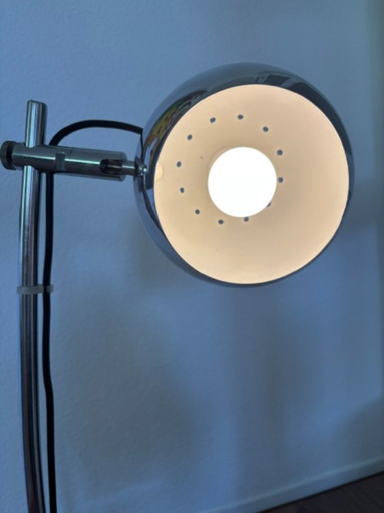 Space Age 70s chrome desk/table lamp – Metal (photo 7 of 10)