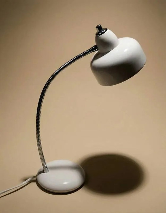 Vintage 1960s articulated metal lamp – off-white – Desk lamps, Bauhaus (photo 2 of 6)