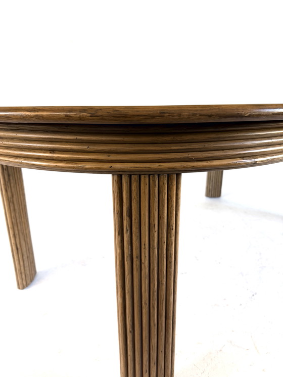 Image 1 of Vintage wortenoten verlengbare eettafel, Italië ‘70