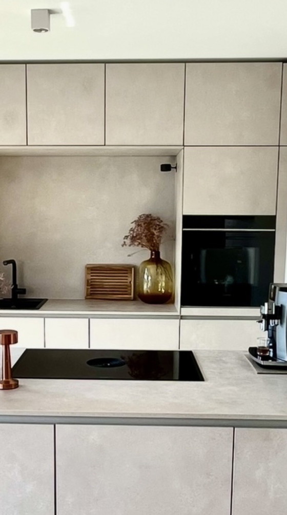 Image 1 of Cucina Nobilia Riva di alta qualità, effetto cemento/sabbia