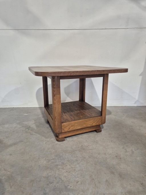 Quadratischer Beistelltisch aus Eiche im Art-déco-Stil