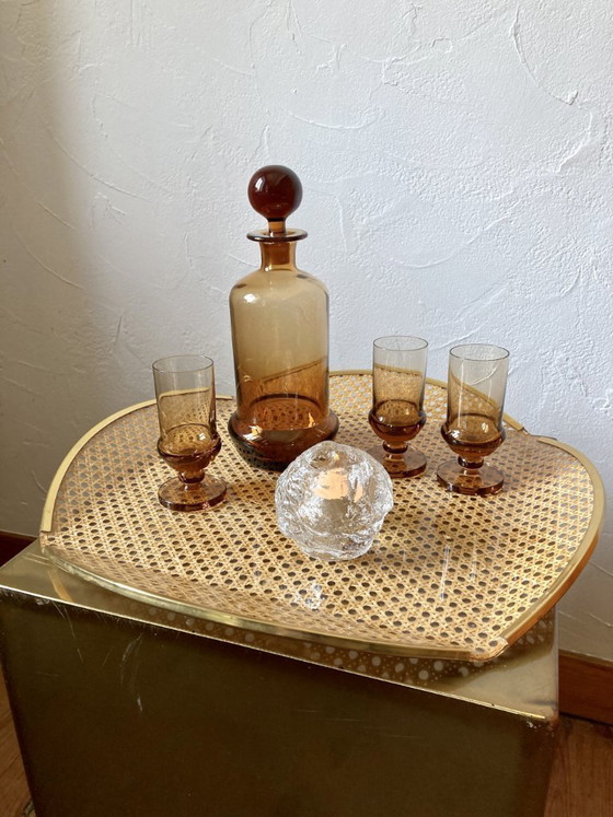 Image 1 of Vassoio in plexiglas, vimini e ottone, 1970, attribuito a Roche Bobois.