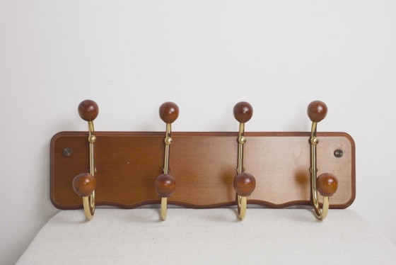 MCM Portemanteau en Bois Crochets Doubles en Laiton Mid Century Vintage Patère Murale Organisateur d'Entrée (photo 4 of 10)