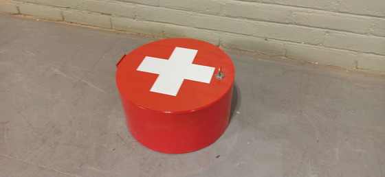 Image 1 of Metal Medicine Cabinet 