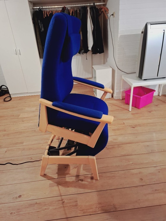 Image 1 of Stand up chair Farstrup Multiplus 5040 Recliner