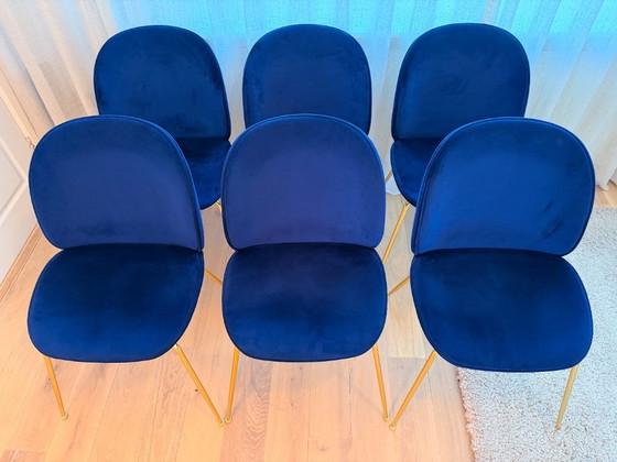 Image 1 of 6 sedie Gubi Beetle