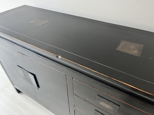Chinesischer Kleiderschrank Antik