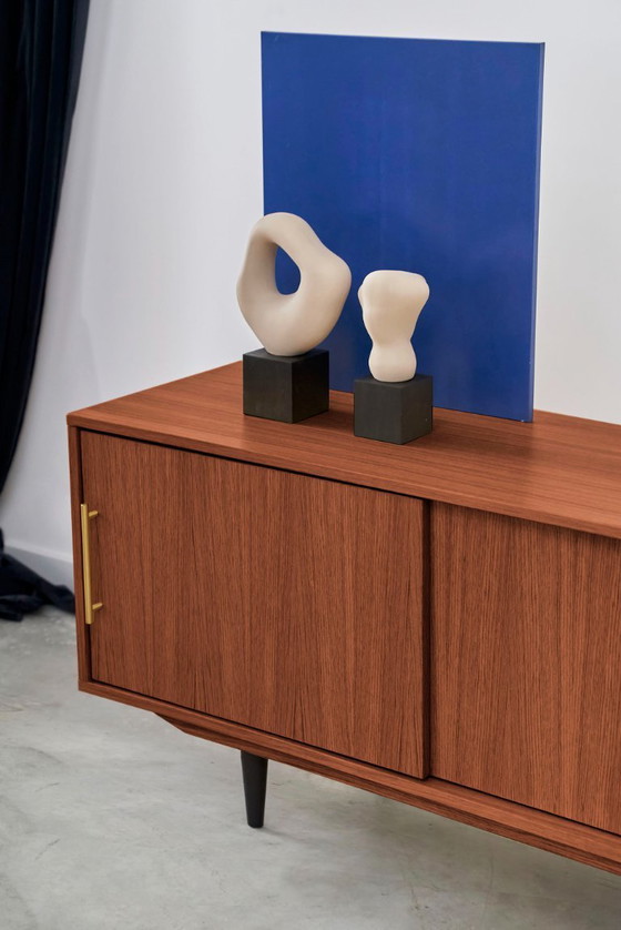 Image 1 of Schuifdressoir gebeitst teak T-S04 220