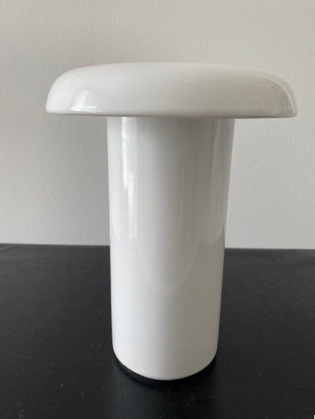 Sicart Italy white Space Age vase Marilena Boccato, Gian Nicola Gigante and Antonio Zambusi