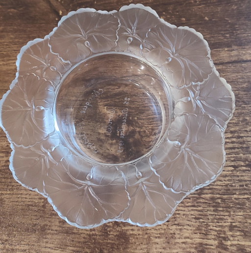 Lalique ashtray model "Honfleur" reference 10719