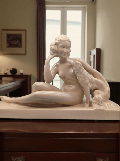 Statue sculpture en céramique beige signée par Charles Lemanceau 