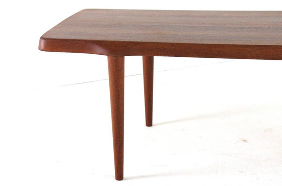 Image 1 of A. Mikael Laursen per John Boné tavolino dal design vintage danese