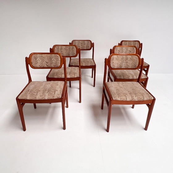 Set of 6 Danish Design Chairs by Johannes Andersen for Uldum, 1960s – Dining chairs, Wood (photo 4 of 17)