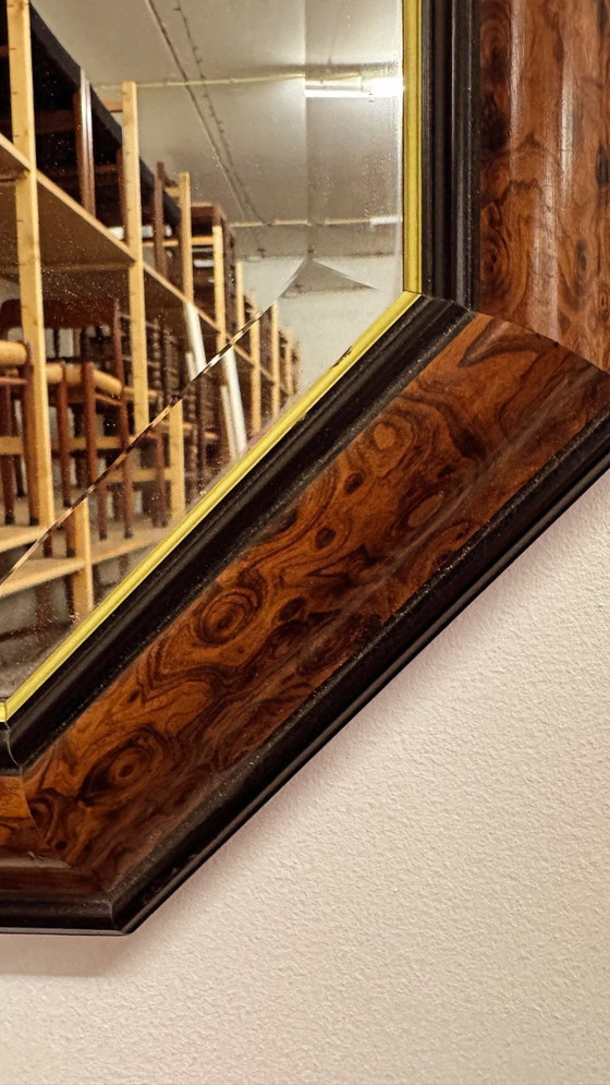 Image 1 of Espejo antiguo con marco de madera de raíz