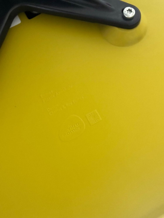 Image 1 of Sedia da scrivania Vitra Pacc (regolabile in altezza)