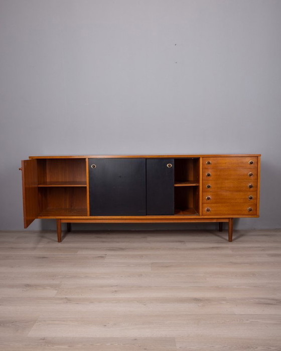 Image 1 of VINTAGE 1960S SIDEBOARD IN TEAK WOOD BY ITALIAN DESIGN