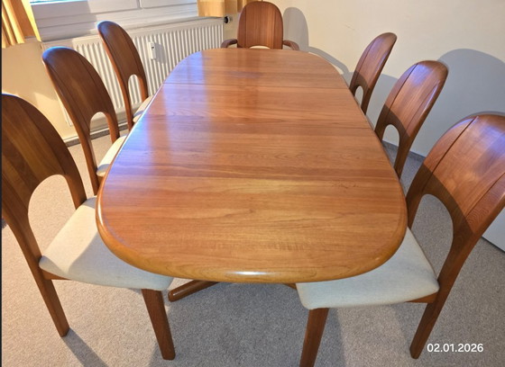 Image 1 of Set da soggiorno e sala da pranzo in teak massello Dyrlund del 1992