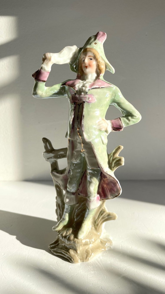 Image 1 of STATUETTE Porcelaine VINTAGE