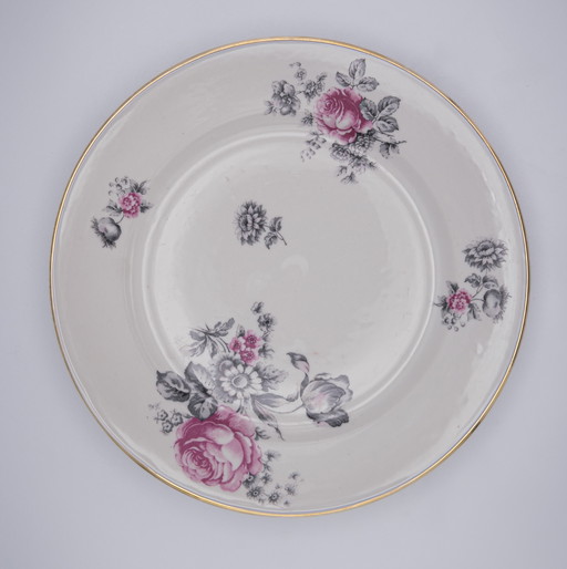 Lot d’assiettes creuses aux motifs fleuris roses et gris 