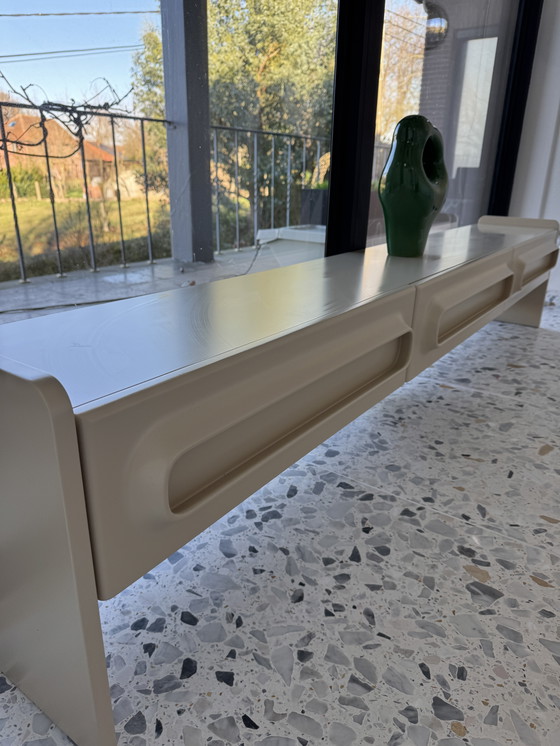 Image 1 of HK LIVING furniture Space