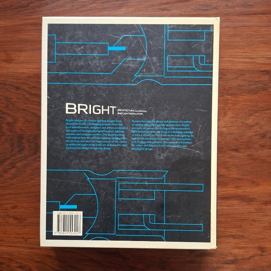 Image 1 of Libro illustrato Bright: Illuminazione architettonica e installazione di luci.