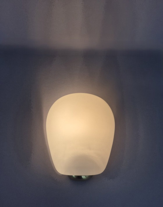 Image 1 of Vintage Mid-Century Glass Wall light Wilhelm Wagenfeld Peill & Putzler