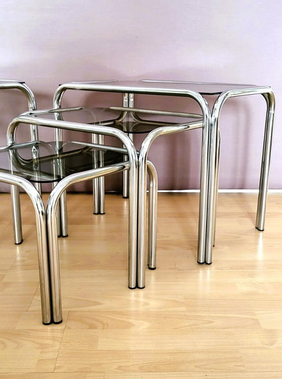 Tavolini a Incasso Italiani in Cromo "In PERFETTE condizioni" – Design Italie, Vetro (photo 3 of 8)
