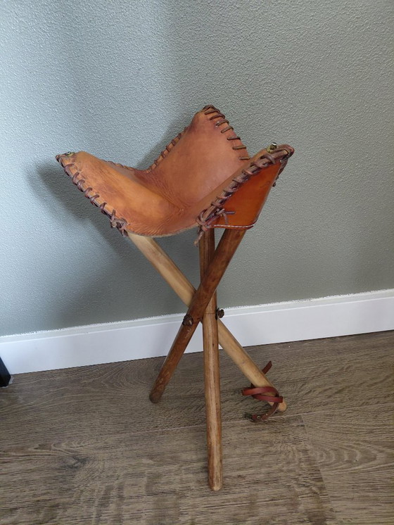 Image 1 of Vintage hunting chair