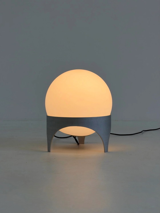 Lampada da tavolo Vintage Space Age con Globo in Vetro e Base in Alluminio – Lampade da tavolo (photo 5 of 12)
