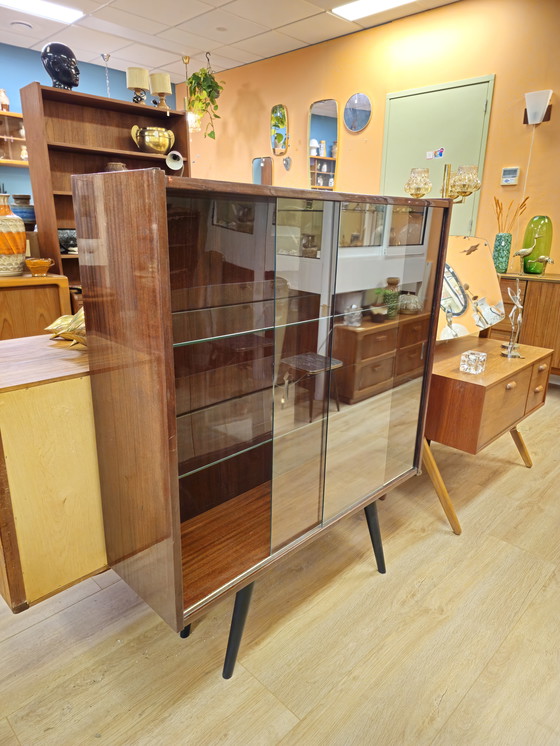 Image 1 of Vetrina vintage con ripiani in vetro