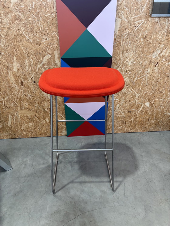 Image 1 of Cappellini kruk high pad rood