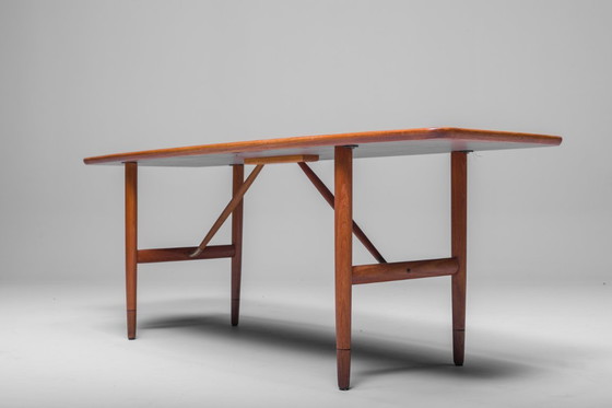 Image 1 of Teakhouten salontafel van Finn Juhl, jaren 1960
