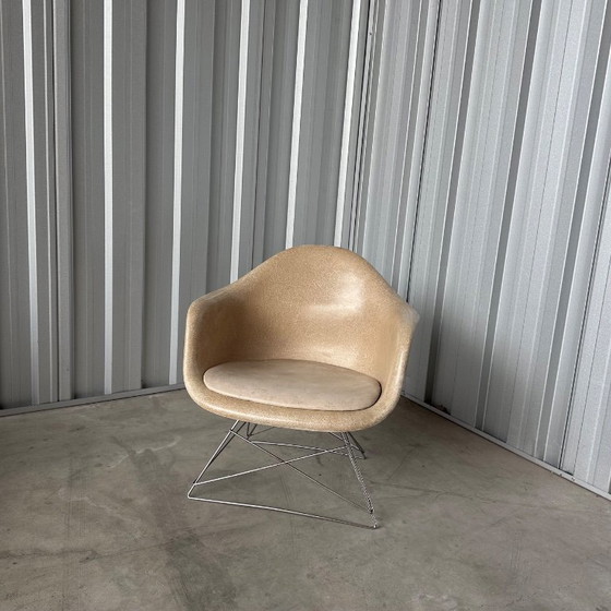 Image 1 of Poltrona Eames LAR, Charles Eames e Ray Eames, Herman Miller