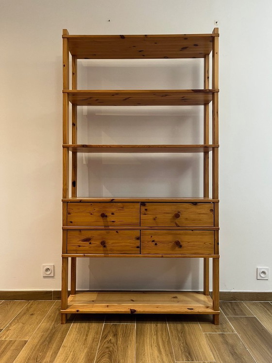 Image 1 of Grande scaffale/libreria in pino degli anni '80/'90